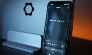 Así usamos ChatGPT: Un estudio analiza la evolución de 3 años de interacciones