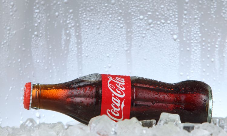 botella clásica de coca cola