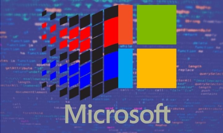 Logo de Microsoft retrodeconstruido, fusionando versiones antiguas y modernas, centrado sobre un fondo digital de código. Innovación y tecnología visual.