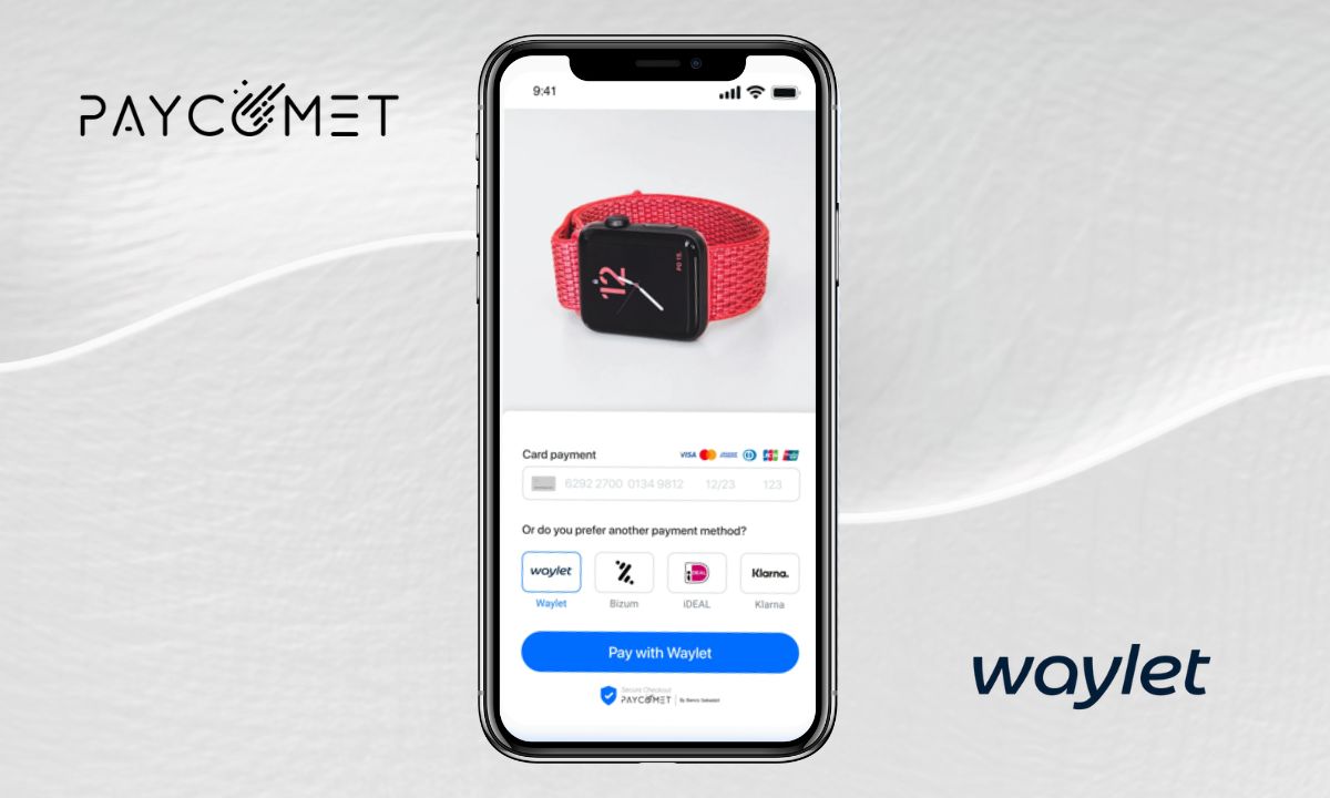 Fotografía de un teléfono móvil que muestra la pantalla de selección de método de pago de un eCommerce. En ella se ha seleccionado Waylet, la solución de pagos y fidelización que Paycomet acaba de integrar en su oferta