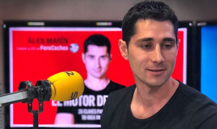 Álex Marín en la Cadena SER en la presentación de su libro "El Motor del Éxito"