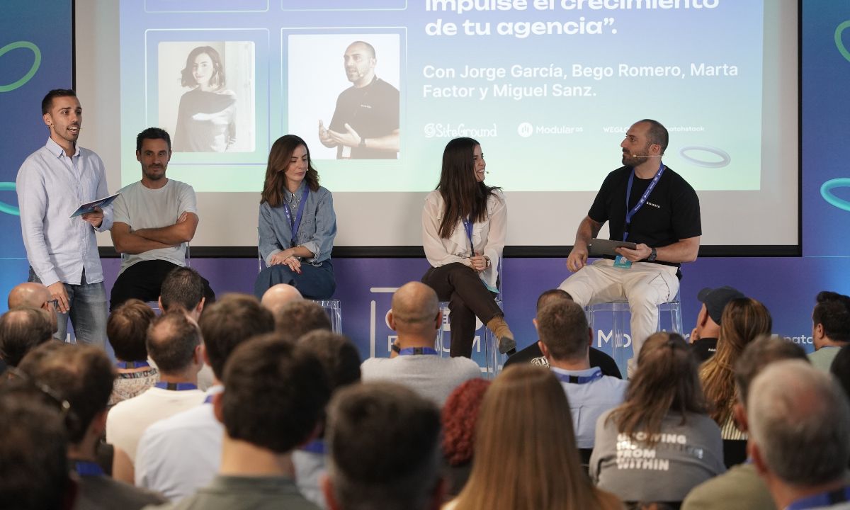 Imagen de una mesa redonda en el evento de WP Agency Forum.